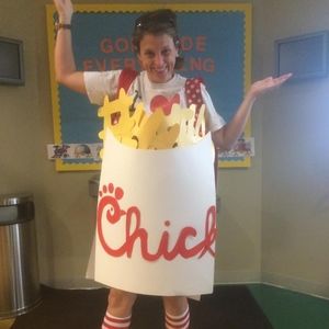 Meet your Posher, Laura